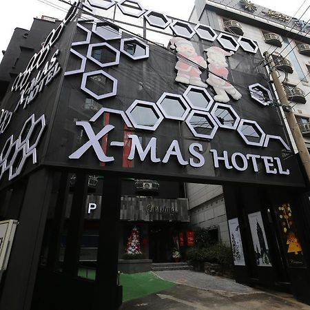X-Mas Hotel Tedzson Kültér fotó